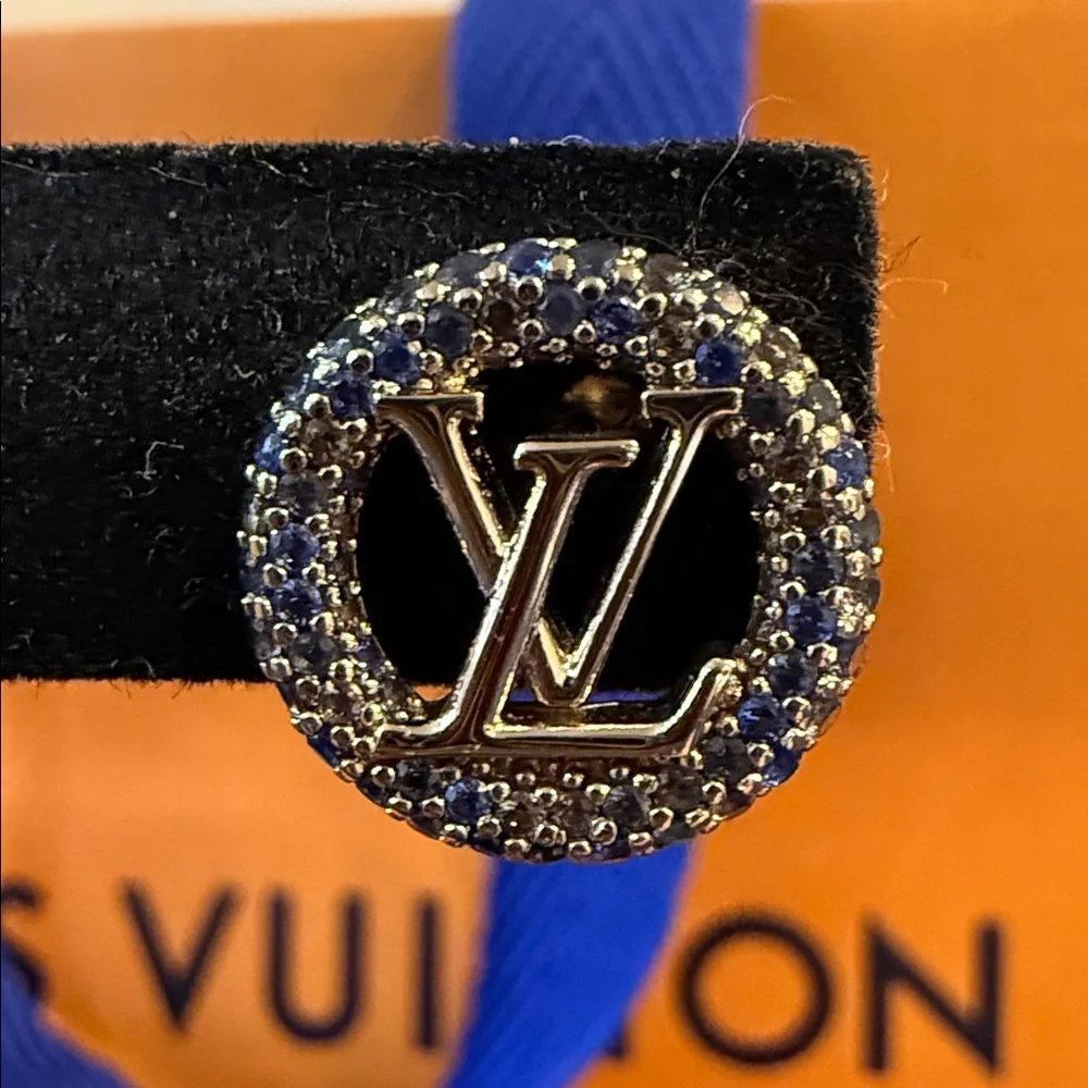 LOUIS VUITTON | ✨NEW✨ Louise Tresor Earrings in Blue
